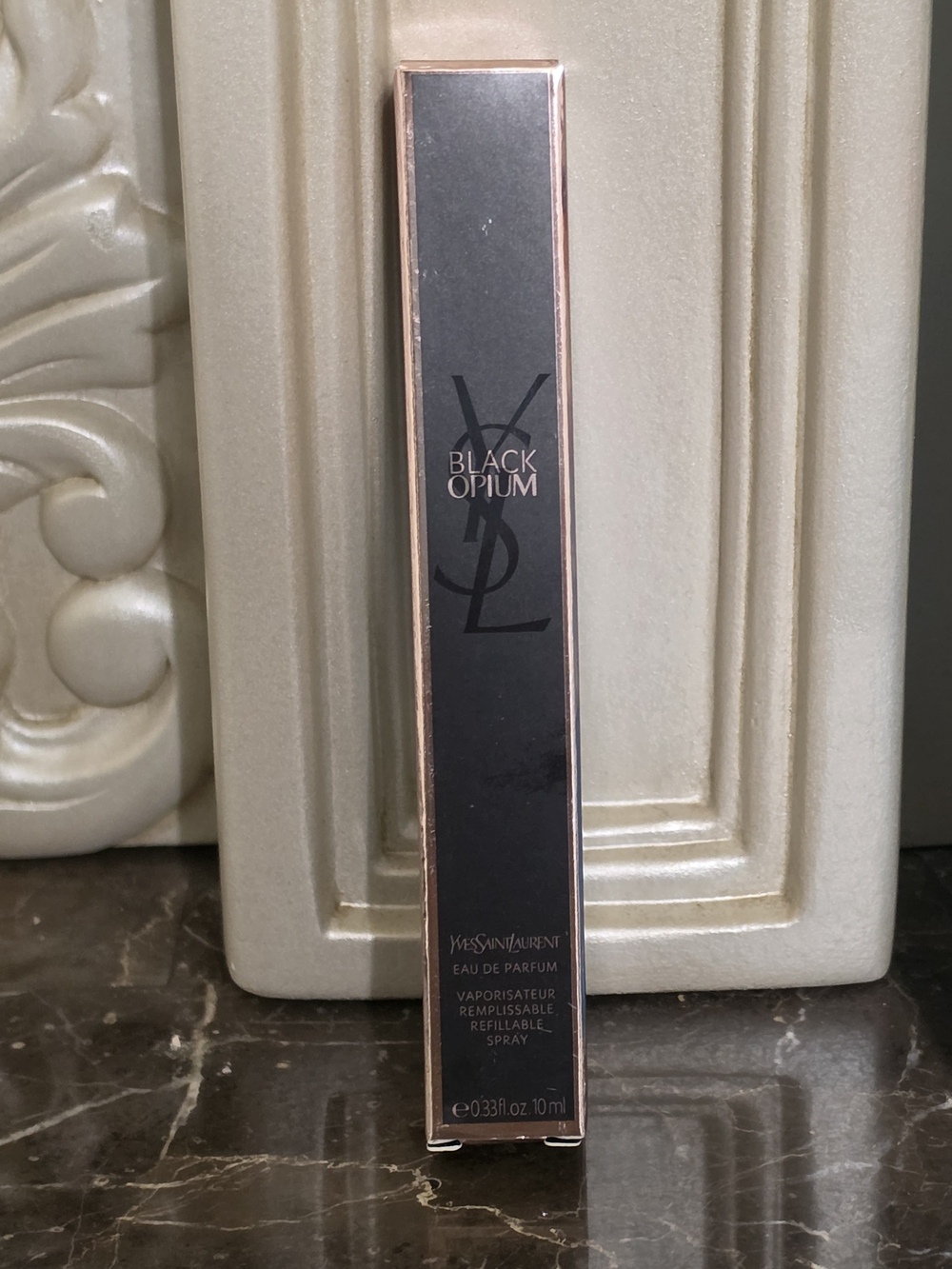 Yves Saint Laurent Black Opium Eau de  Spray - Black New
